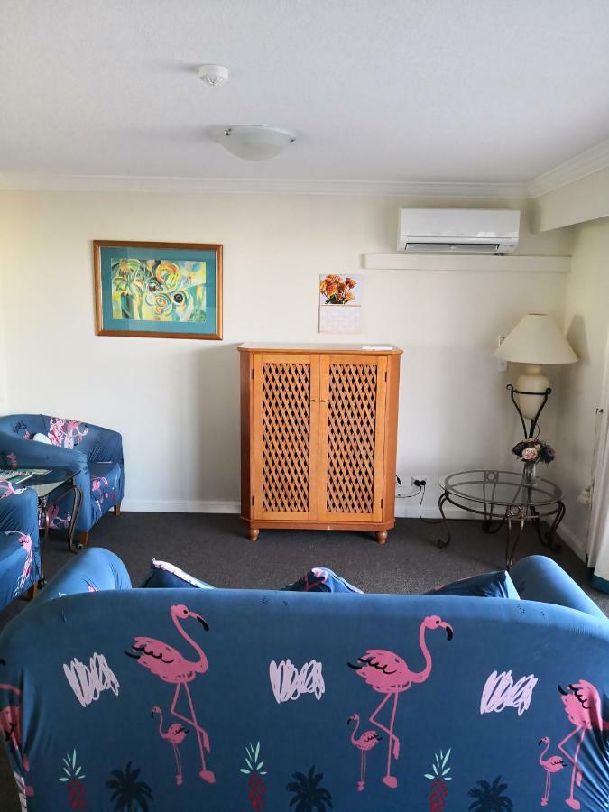 Broadbeach Gold Coast Exterior photo