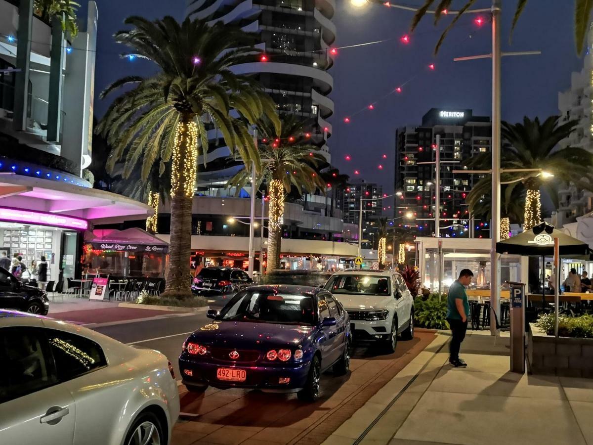 Broadbeach Gold Coast Exterior photo